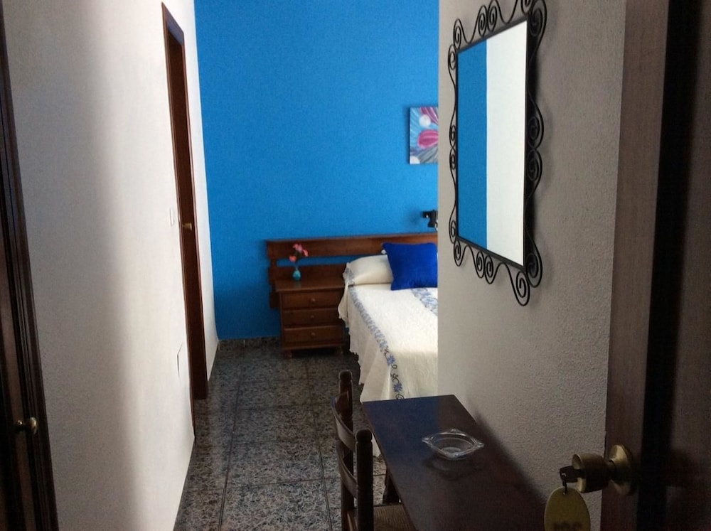 Double or Twin Room photo 2