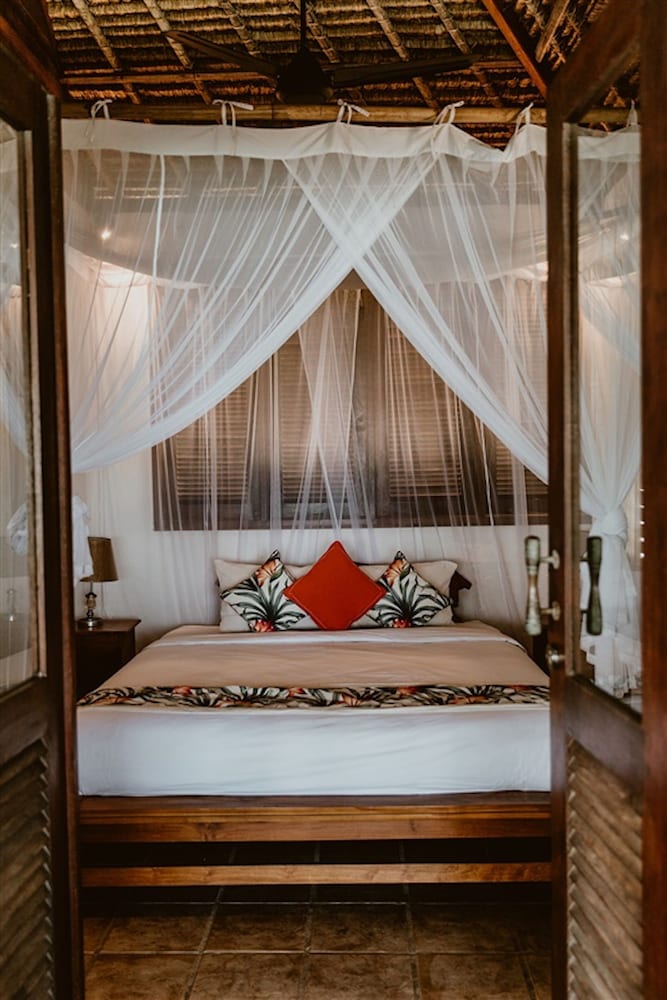 Signature House, Multiple Beds, Beach View photo 1