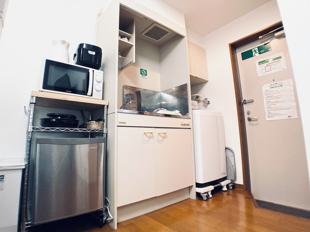 [Max 2] 1K (12m2)/1 bunk bed/Right to Ikebukuro/4 minutes from nearest station/Smoking/Nagasaki 103 photo 2