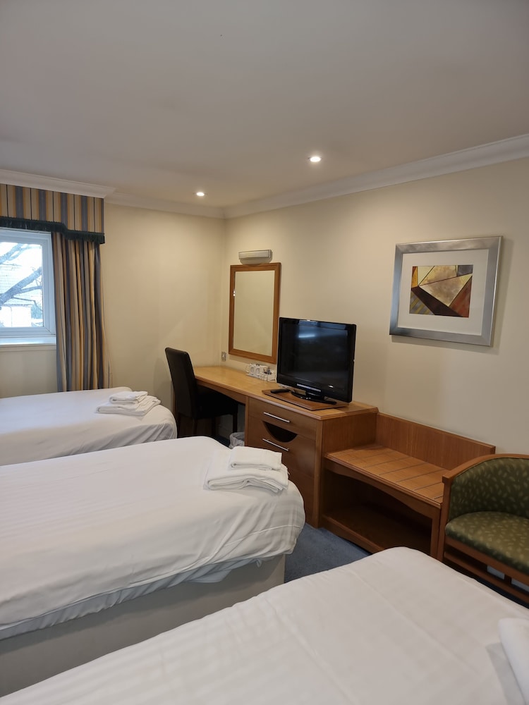 Family Double or Twin Room photo 2