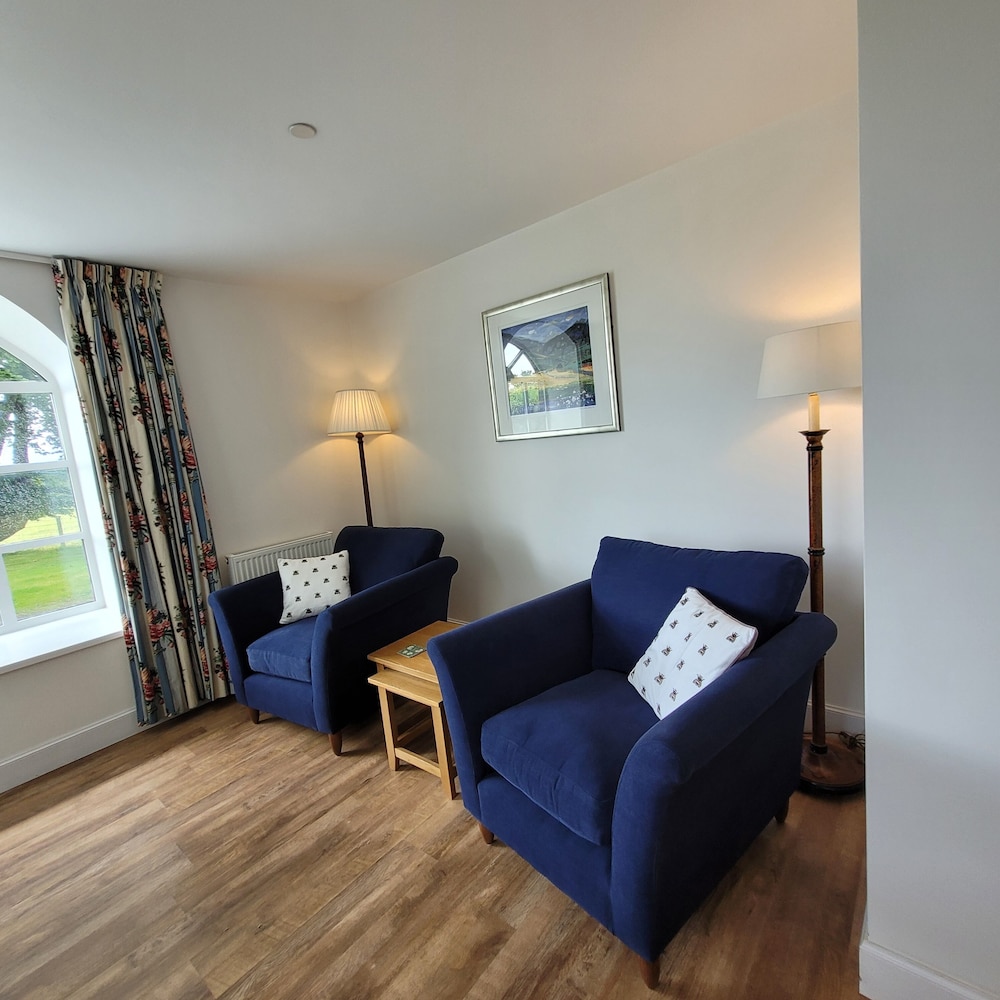 Cottage, 2 Bedrooms (Oak) photo 3