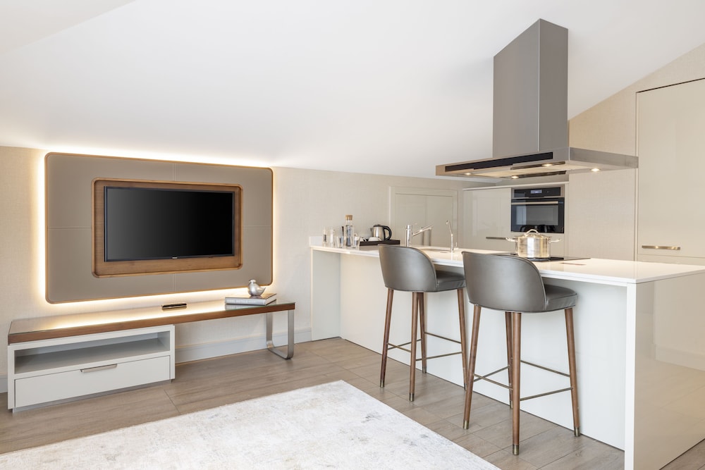 Loft, 2 Bedrooms, Terrace, City View photo 3