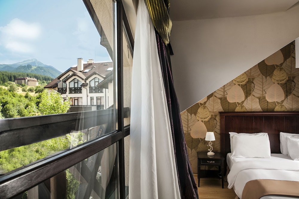 Alpine Executive Room photo 2