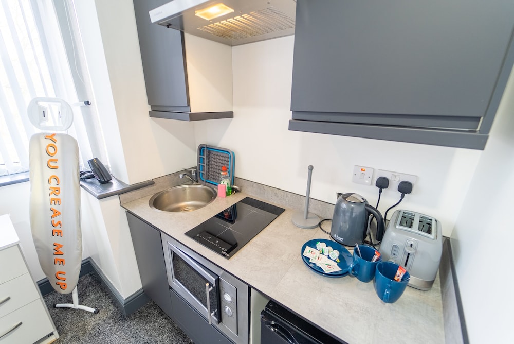 Standard Studio, Ensuite (Studio 1) - Photo 6