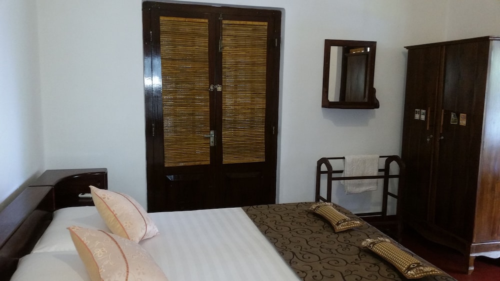 Standard Double Room, 1 Bedroom, Garden View photo 2