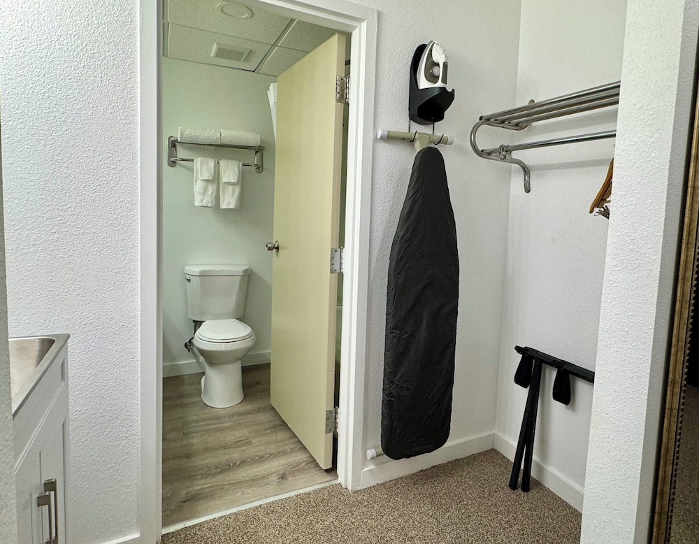 Deluxe Single Room photo 2