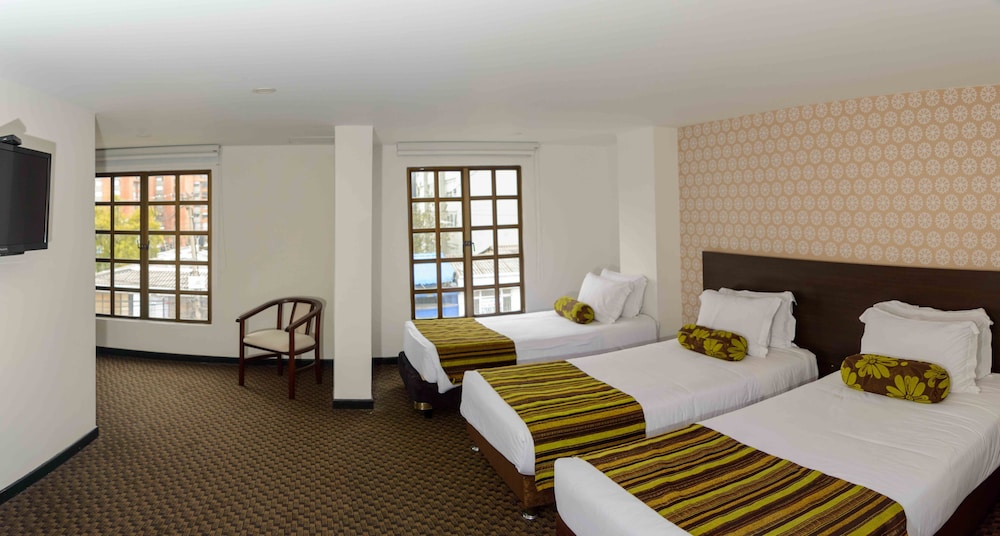 Business Triple Room