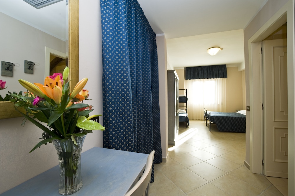 Quadruple Room photo 1