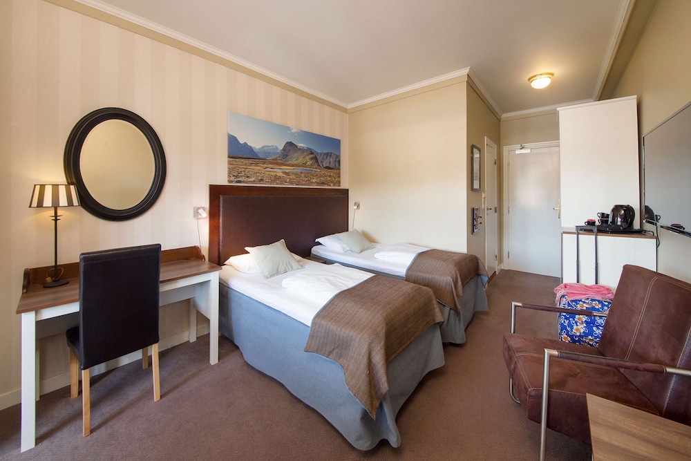 Superior Twin Room - Photo 4