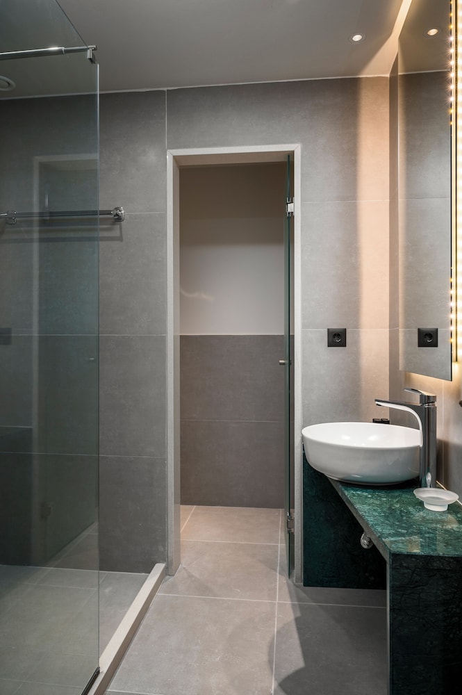 Deluxe Suite, Private Pool, Sea View photo 2
