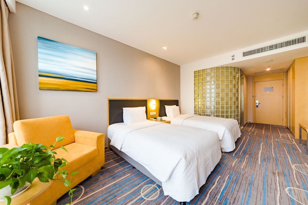 Standard Room, 2 Twin Beds (Minifridge)