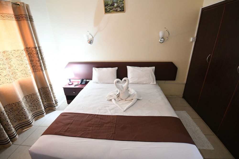 Standard Double Room photo 2