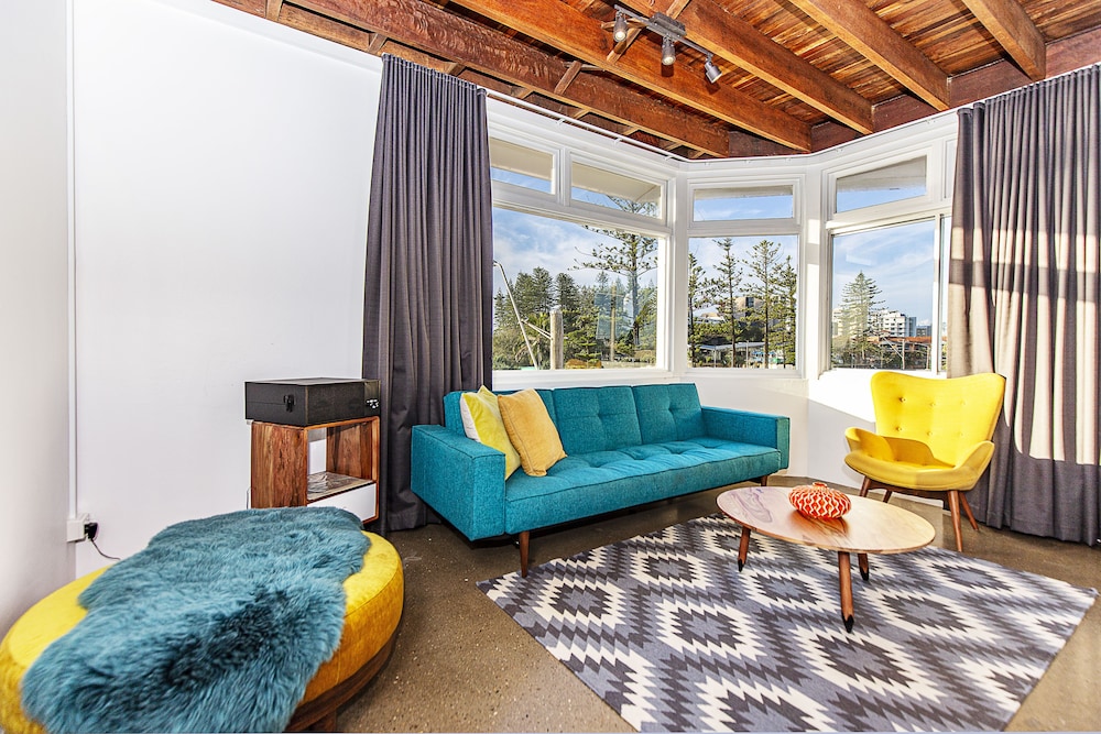 Superior King Suite - Photo 6