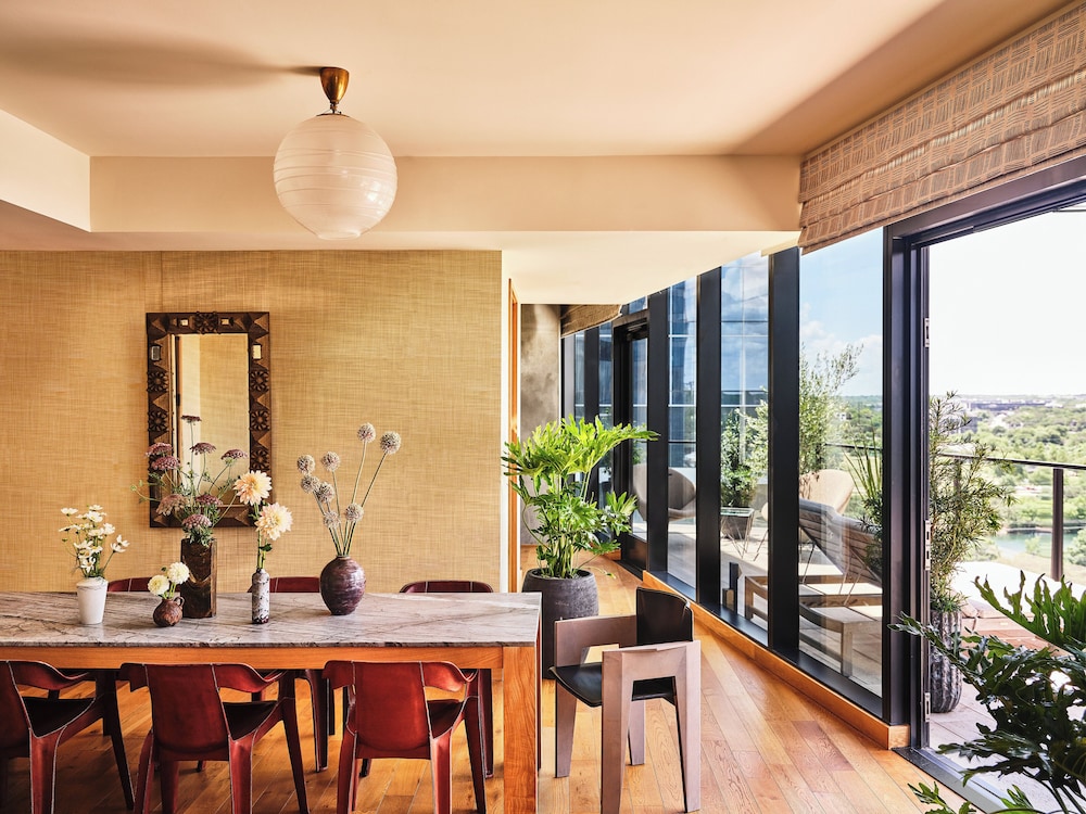 Proper Penthouse - Photo 9