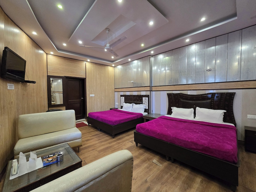 Family Quadruple Room