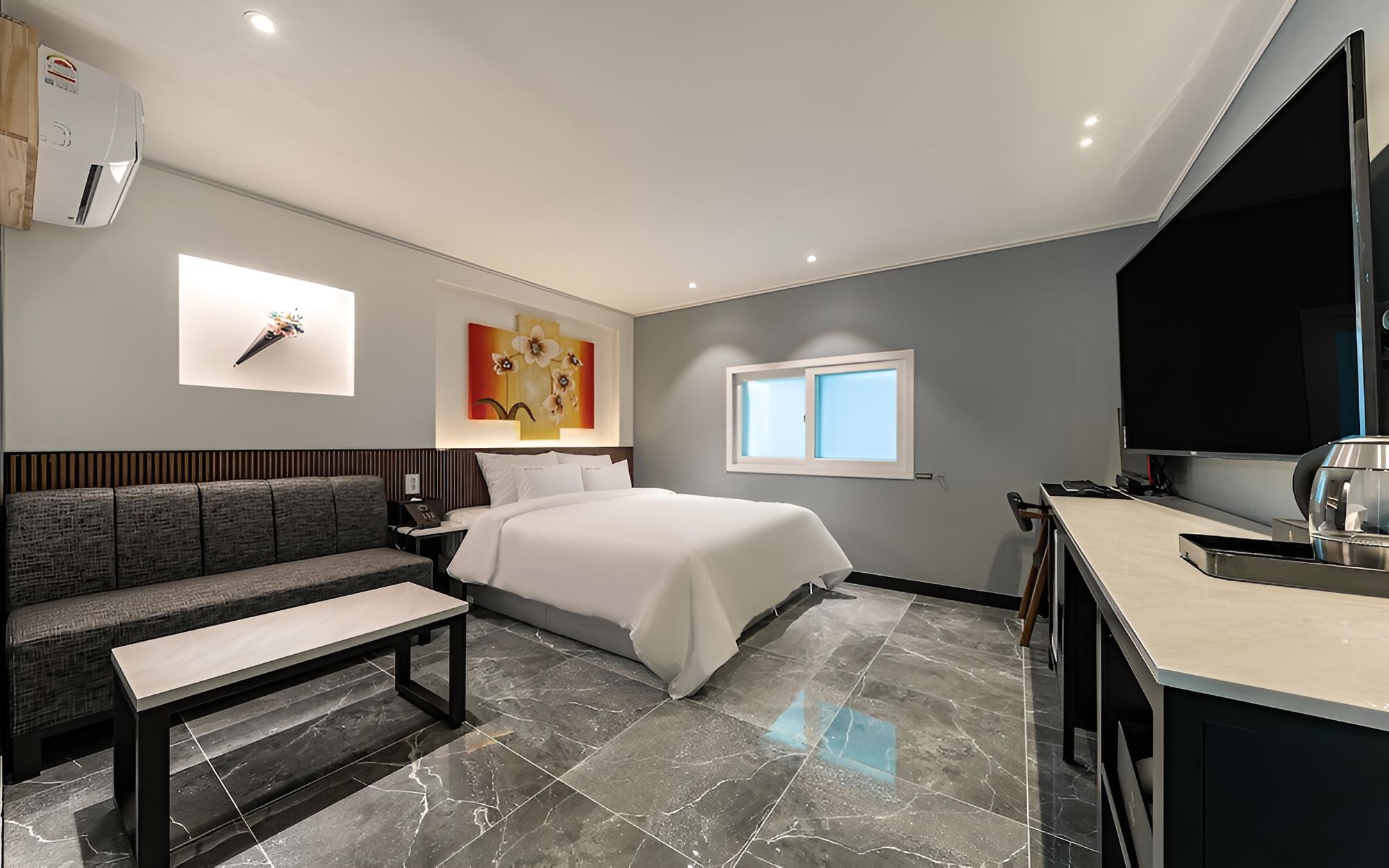 Room (Standard Room (Smart TV 1PC Netflix)) - Photo 14