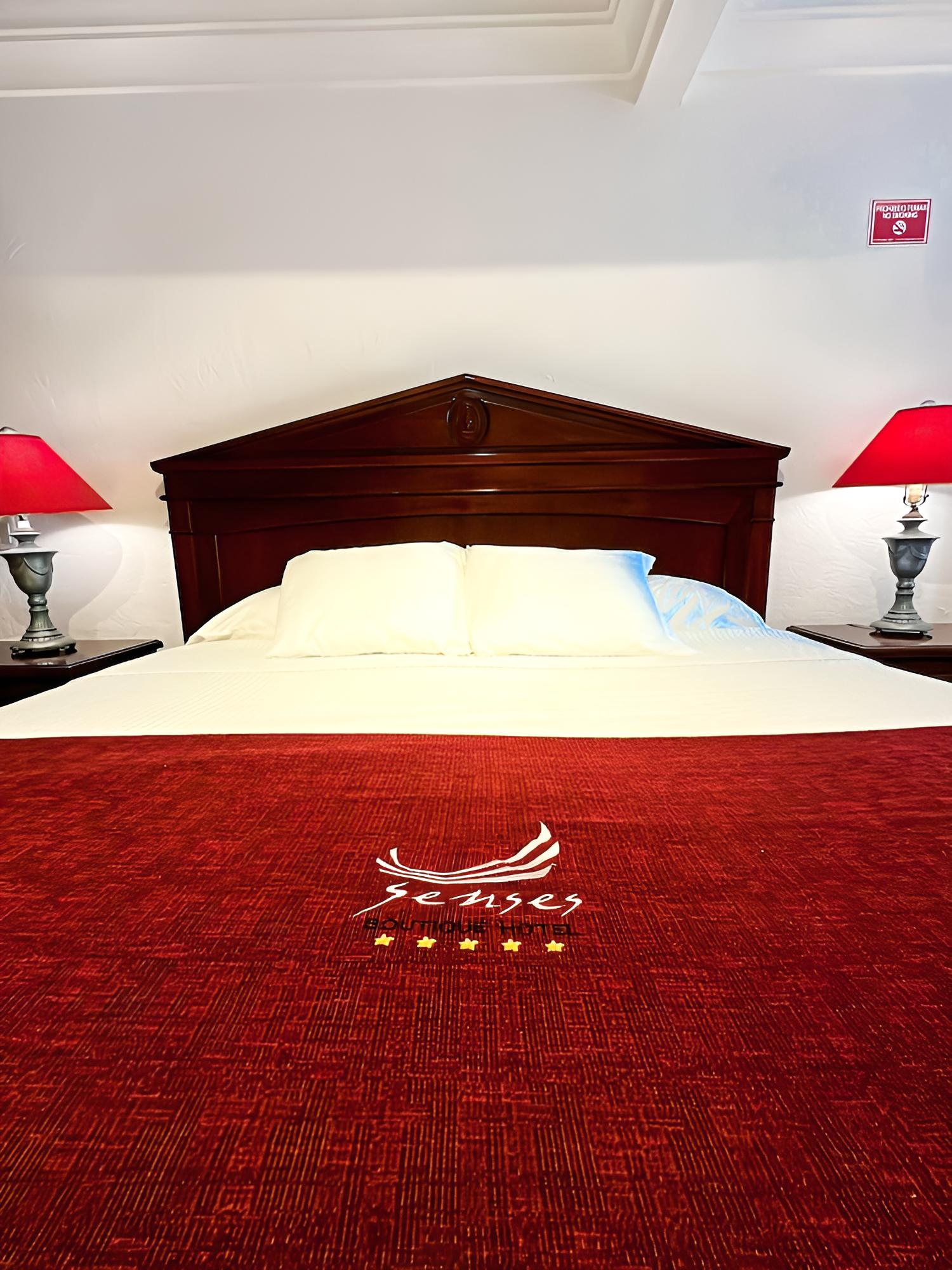 Double Room, 1 Queen Bed photo 1