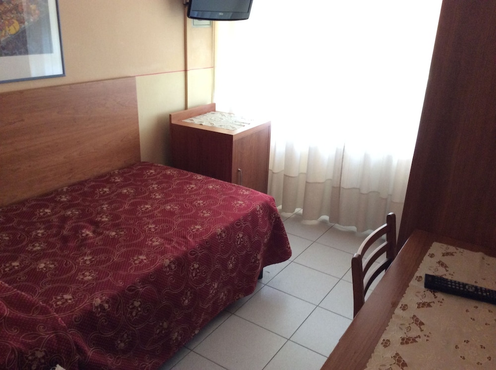 Single Room photo 1