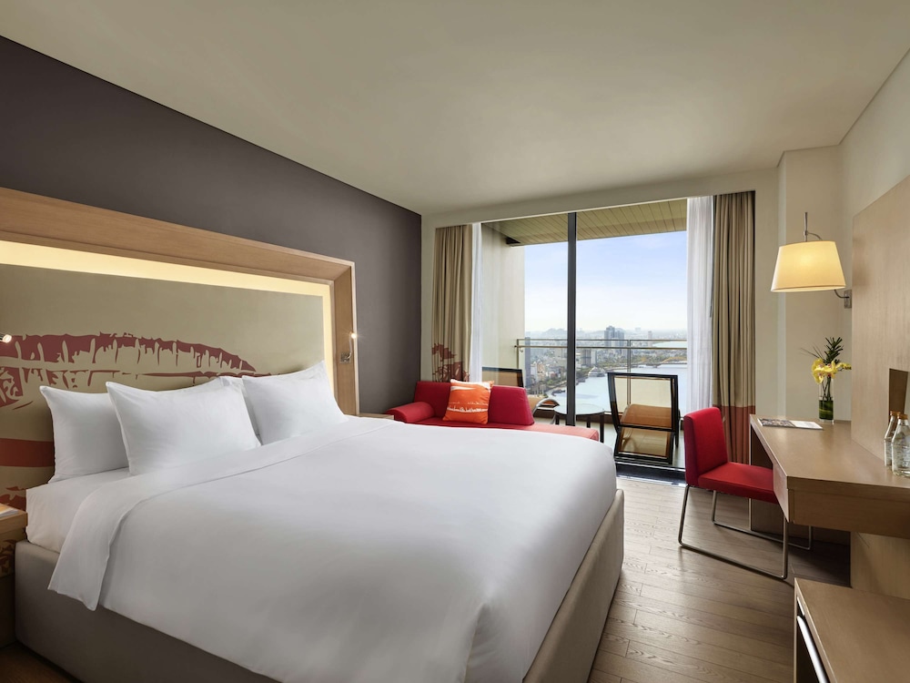 Premier Executive, Executive Room, 1 King Bed, Balcony, River View