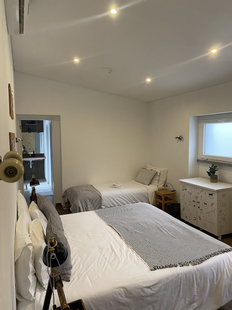 Family Quadruple Room, 1 Bedroom, 2 Bathrooms, Ground Floor photo 2
