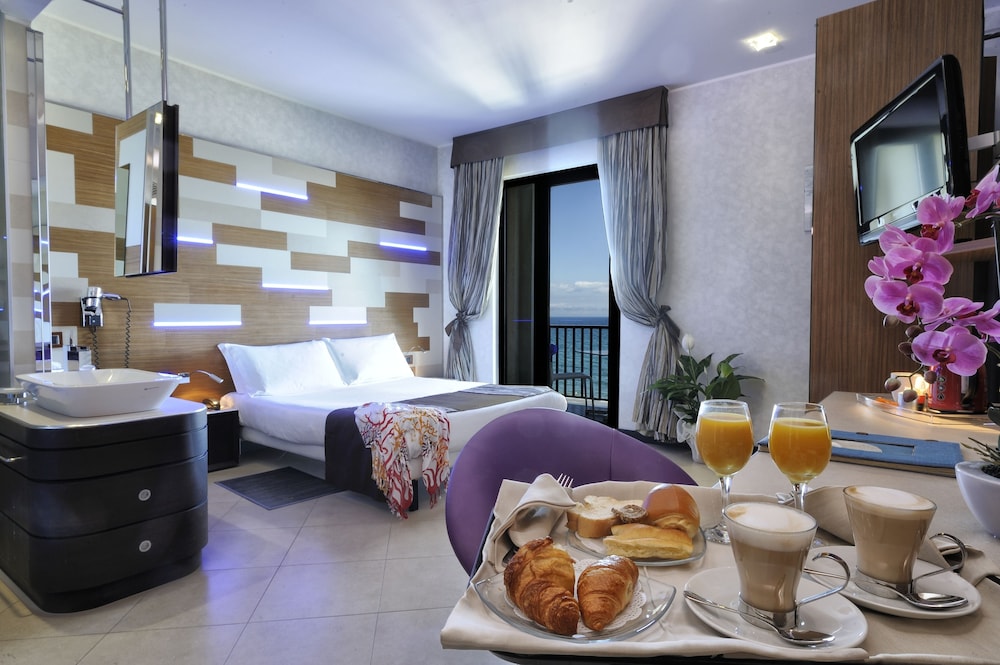 Superior Room, Sea View