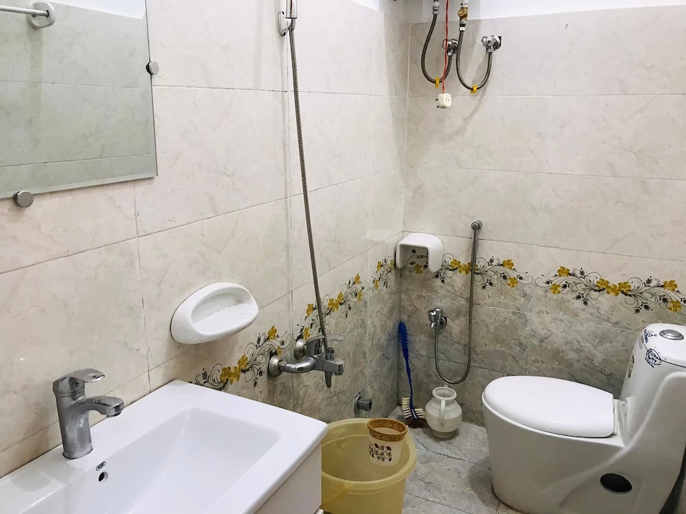 Deluxe Double or Twin Room - Photo 2