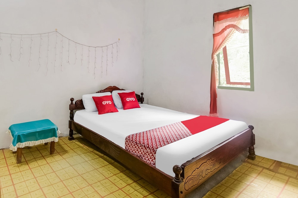 Double Room - Photo 12