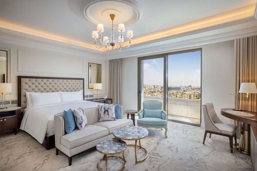 Suite, 1 King Bed, City View - Photo 14