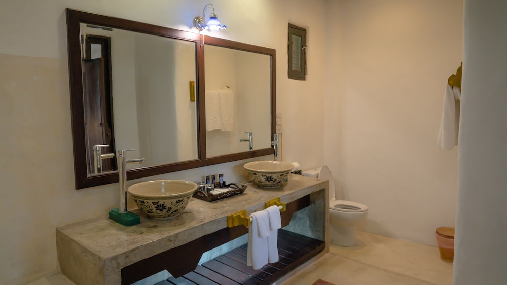 Premier Double Room - Photo 18