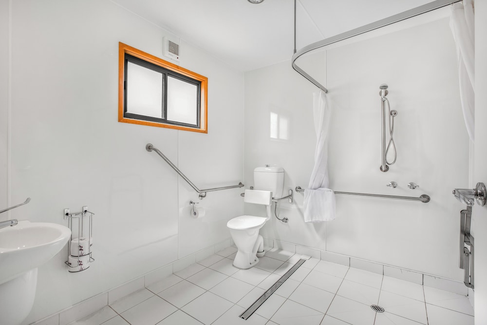 Two Bedroom Cabin - Accessible photo 2