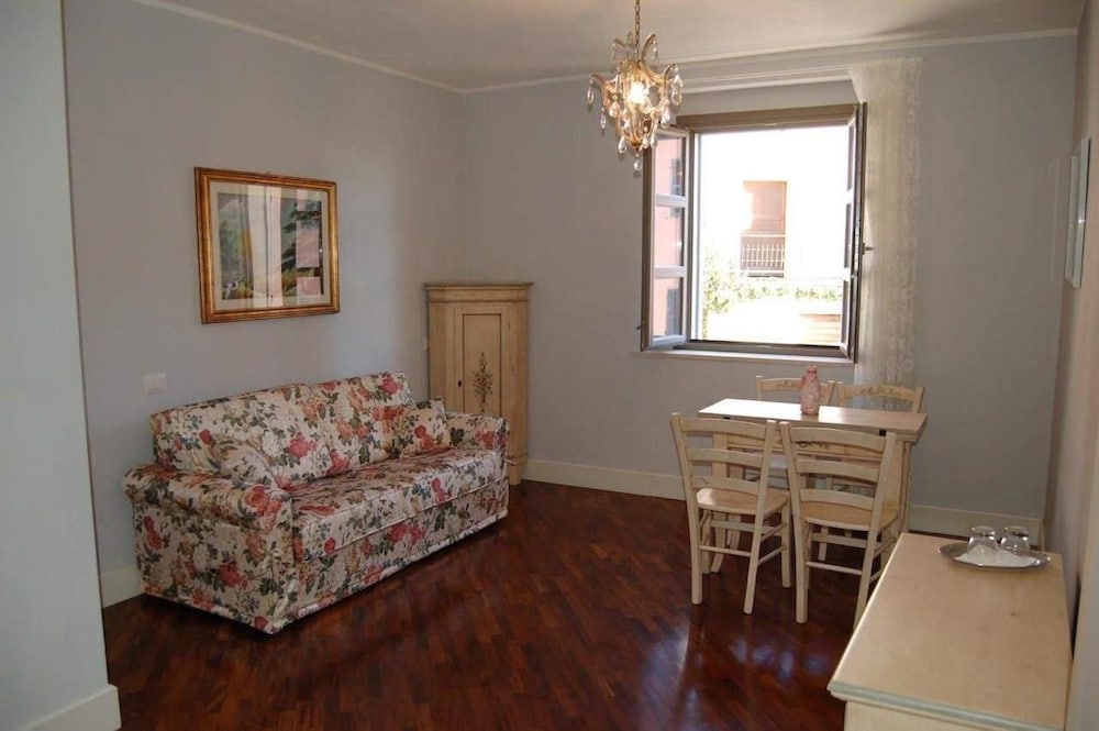 Deluxe Suite, 2 Bedrooms photo 2