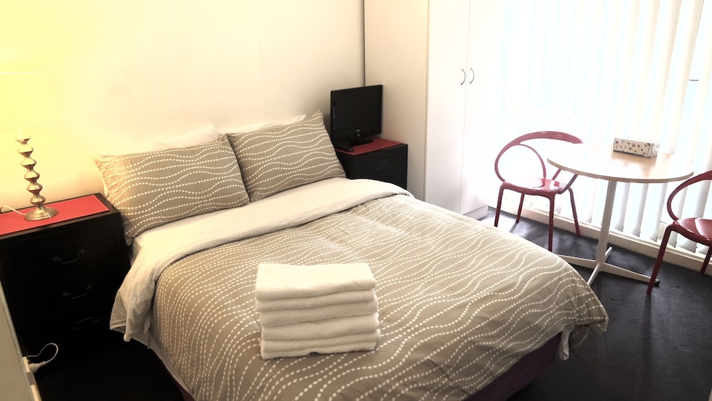 Economy Studio Suite, Accessible photo 2