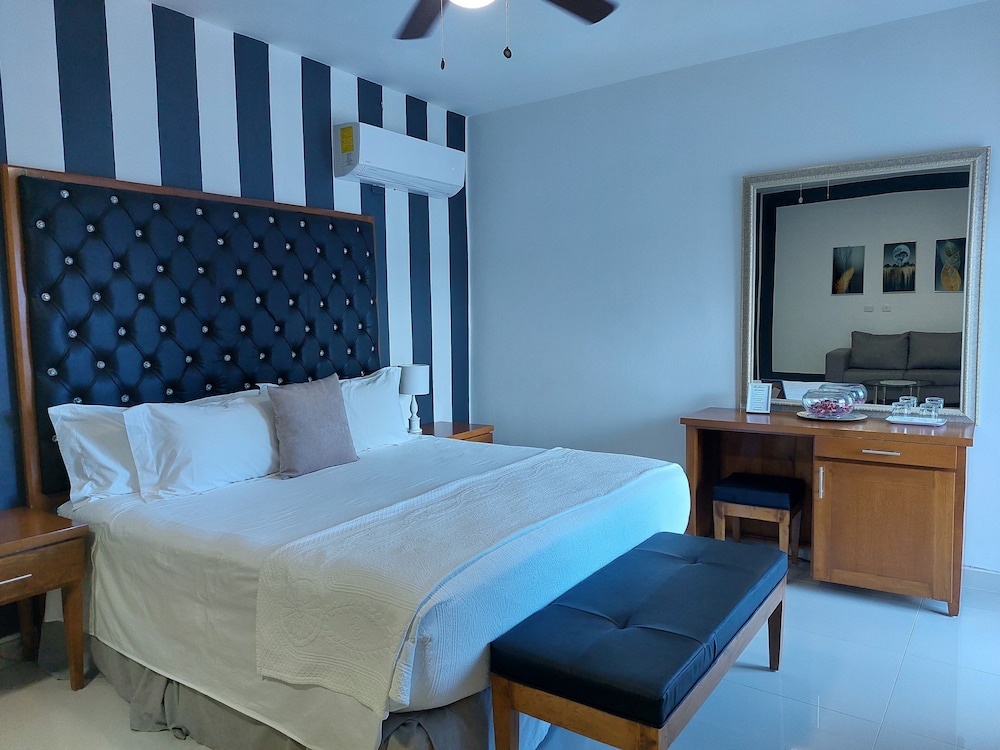 Komfort Doppelzimmer, 1 Kingsize-Bett, Nichtraucher, Blick auf den Innenhof