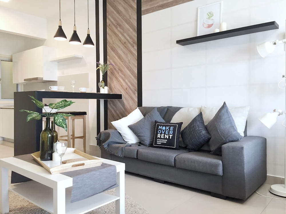 Studio (Condominium) photo 3