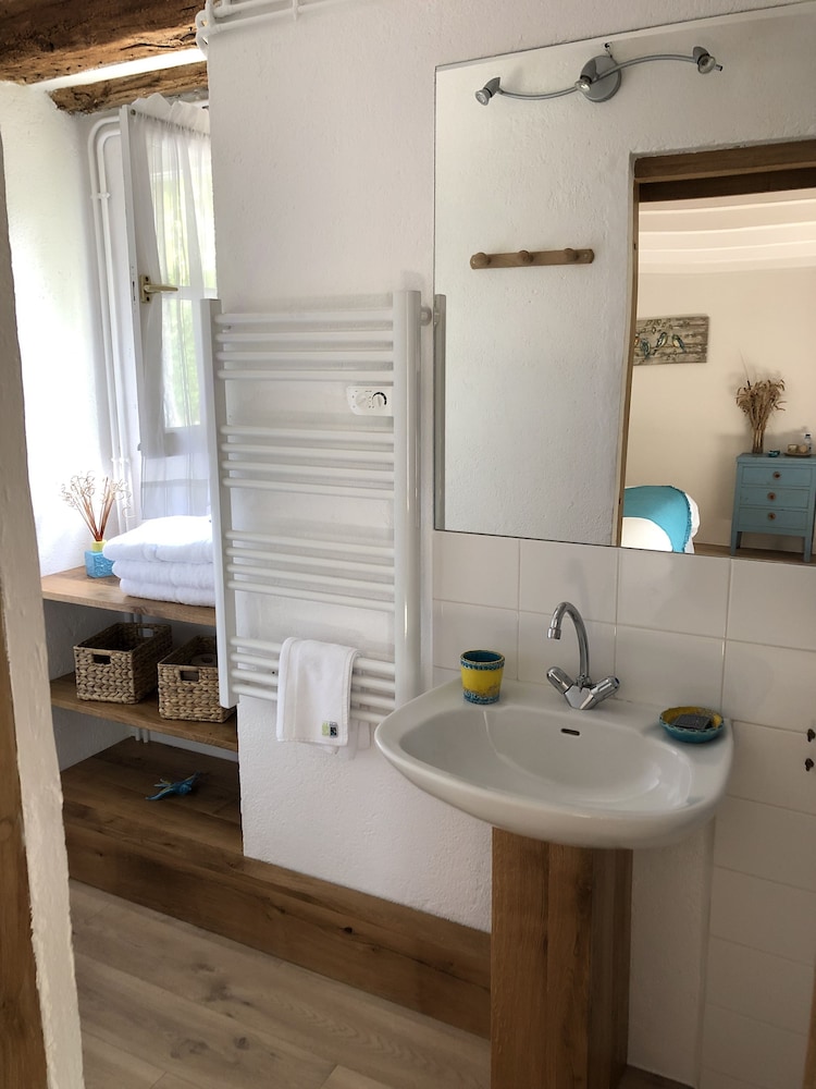 Room (L’Atelier) photo 2