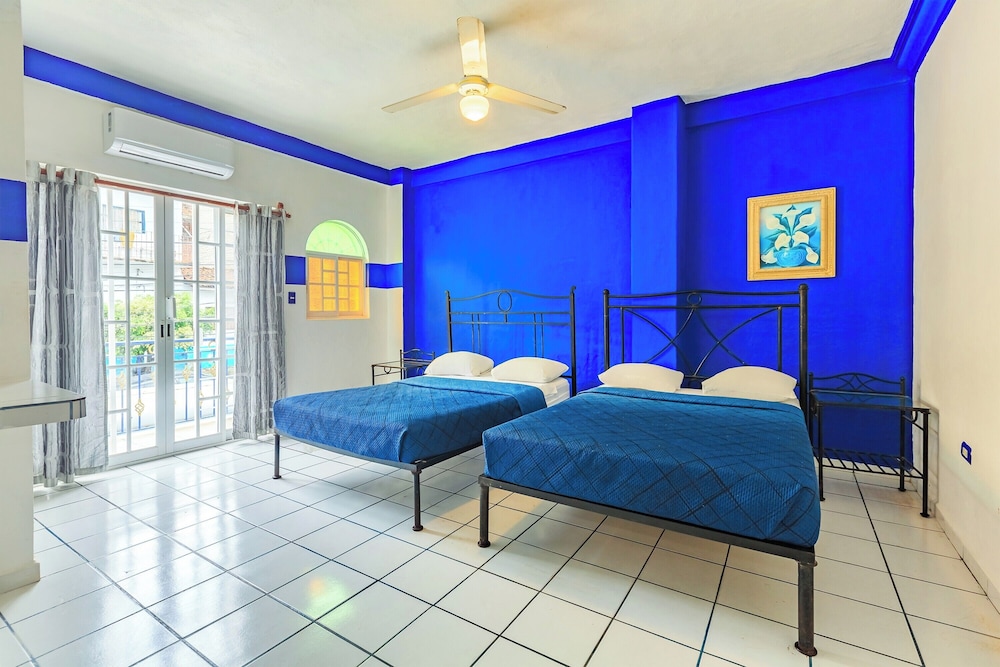 Standard Twin Room, 2 Double Beds