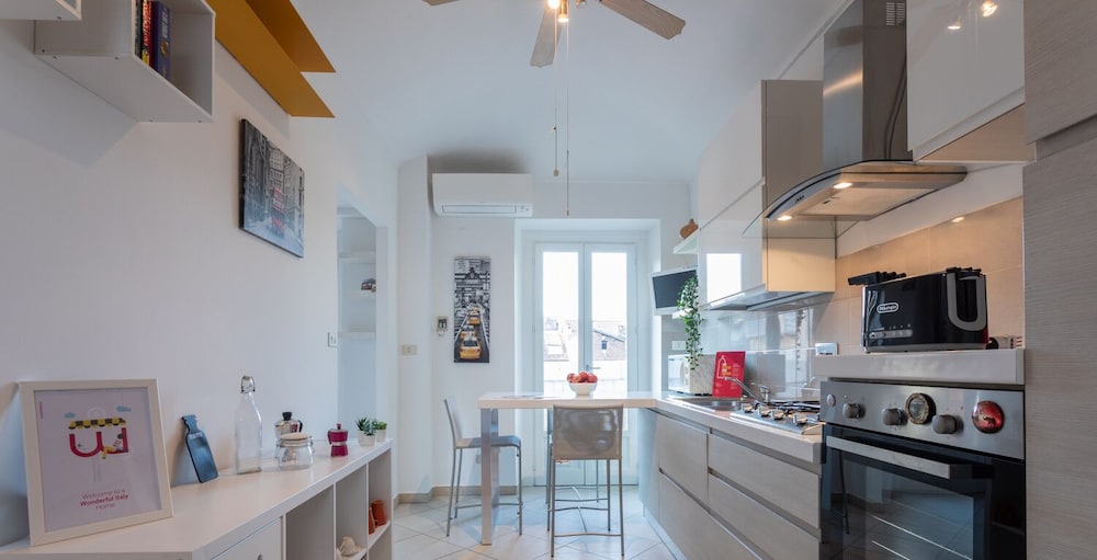 Apartment, Balcony