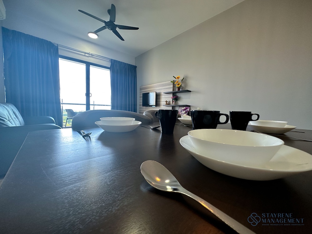 Comfort Apartment, 2 Queen Beds, Sea View - Photo 7