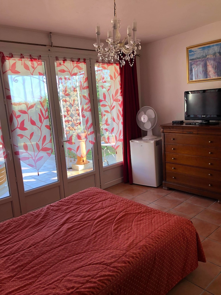 Standard Double Room, Garden Area photo 2