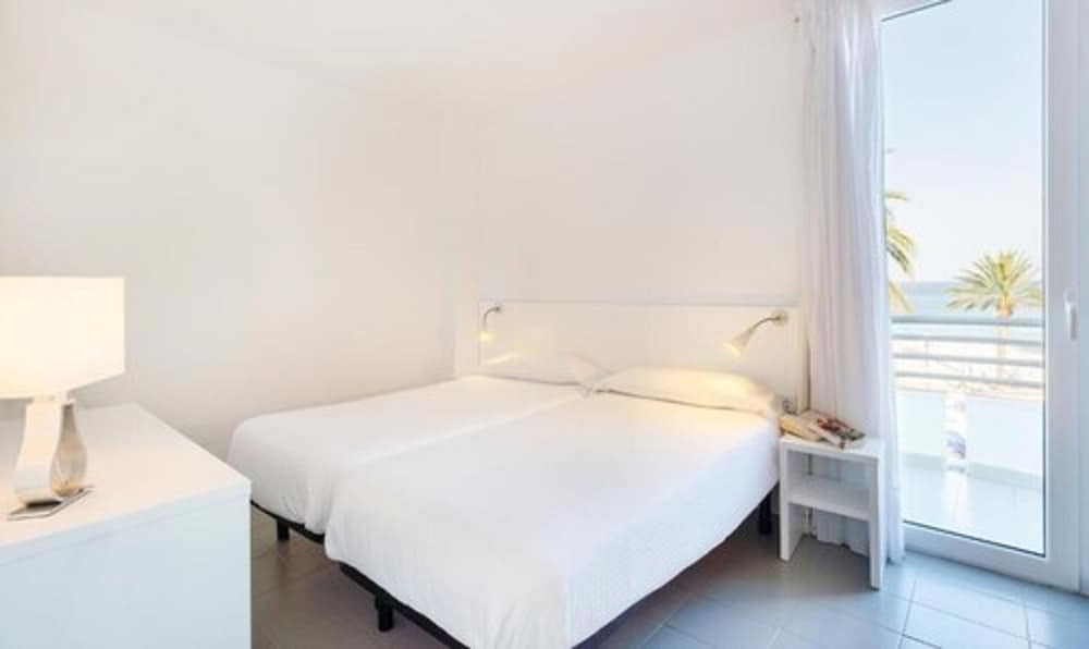 Apartment, 1 Bedroom, Balcony, Partial Sea View