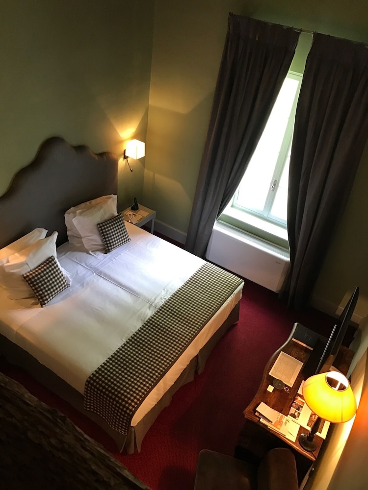 Room photo 2