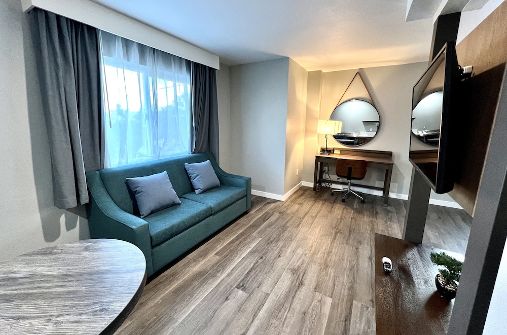 Family Suite, Multiple Beds photo 1