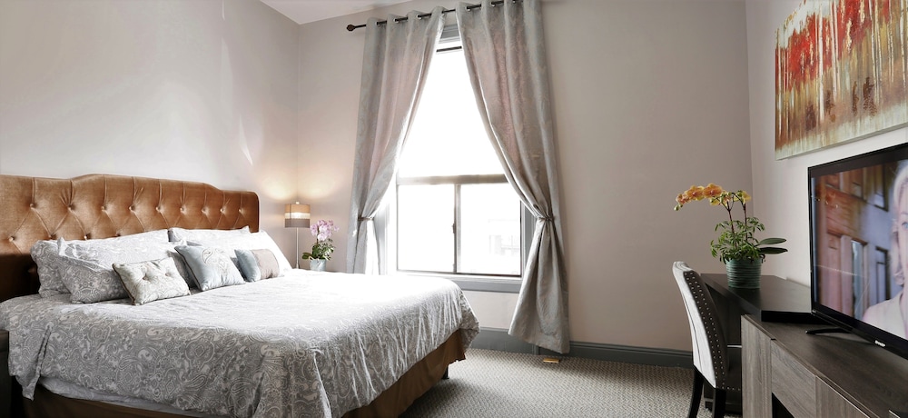 King Suite