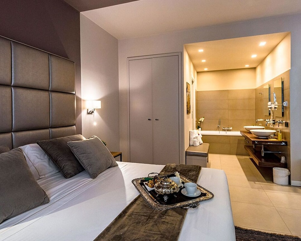 Exclusive Suite photo 3