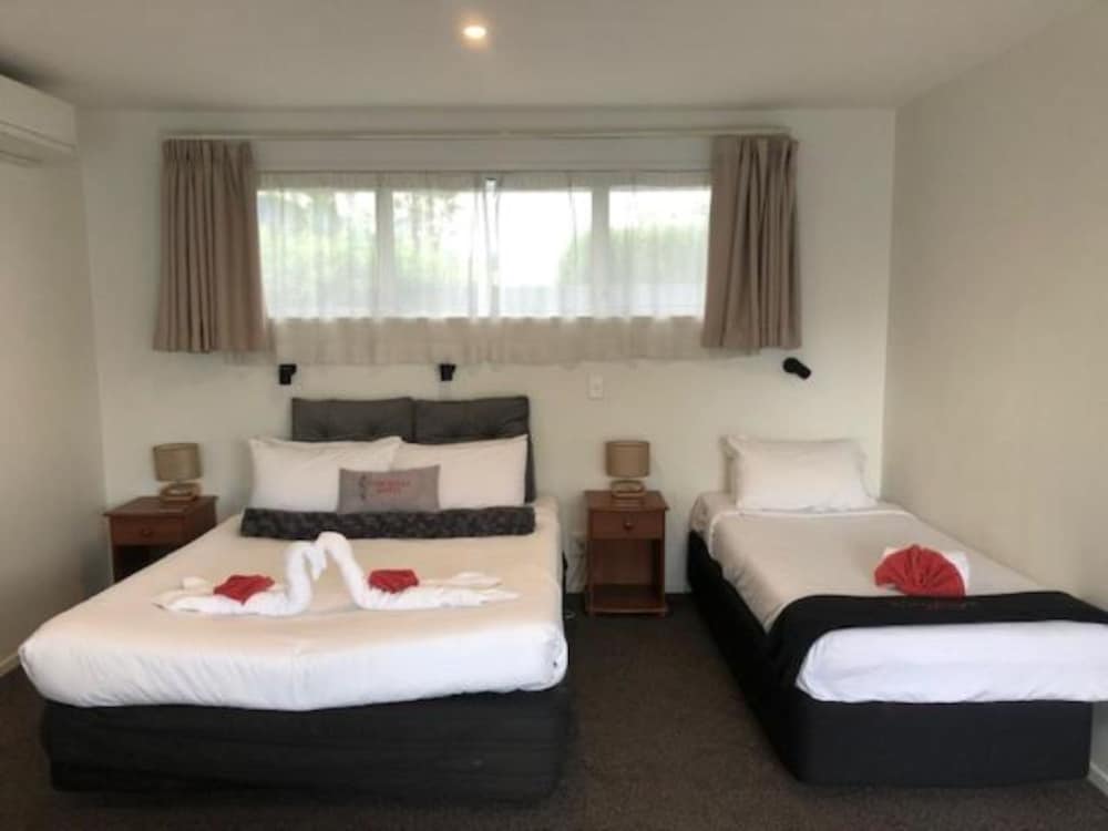 One Bedroom Apartment
