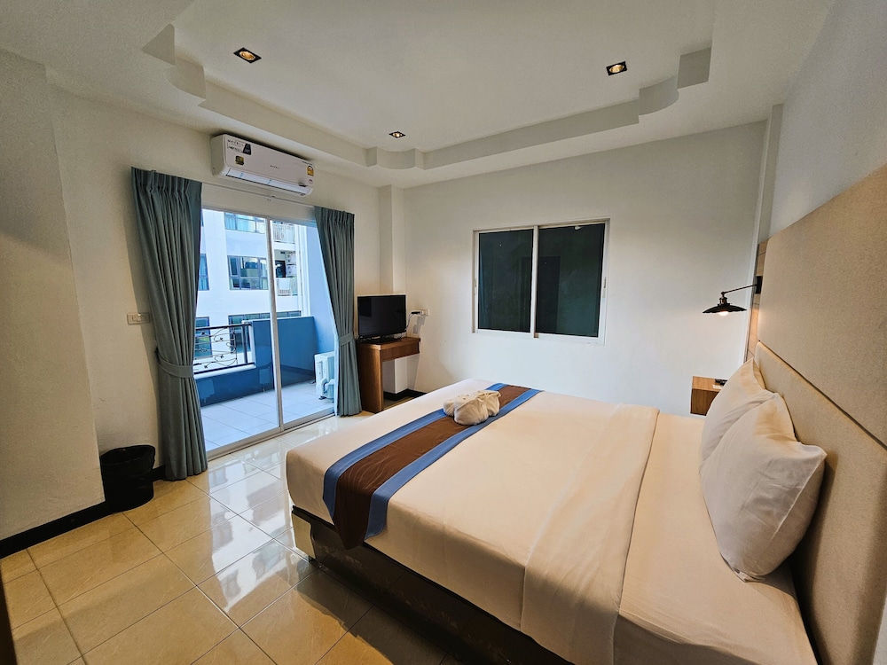 Double Room, Balcony - Photo 7