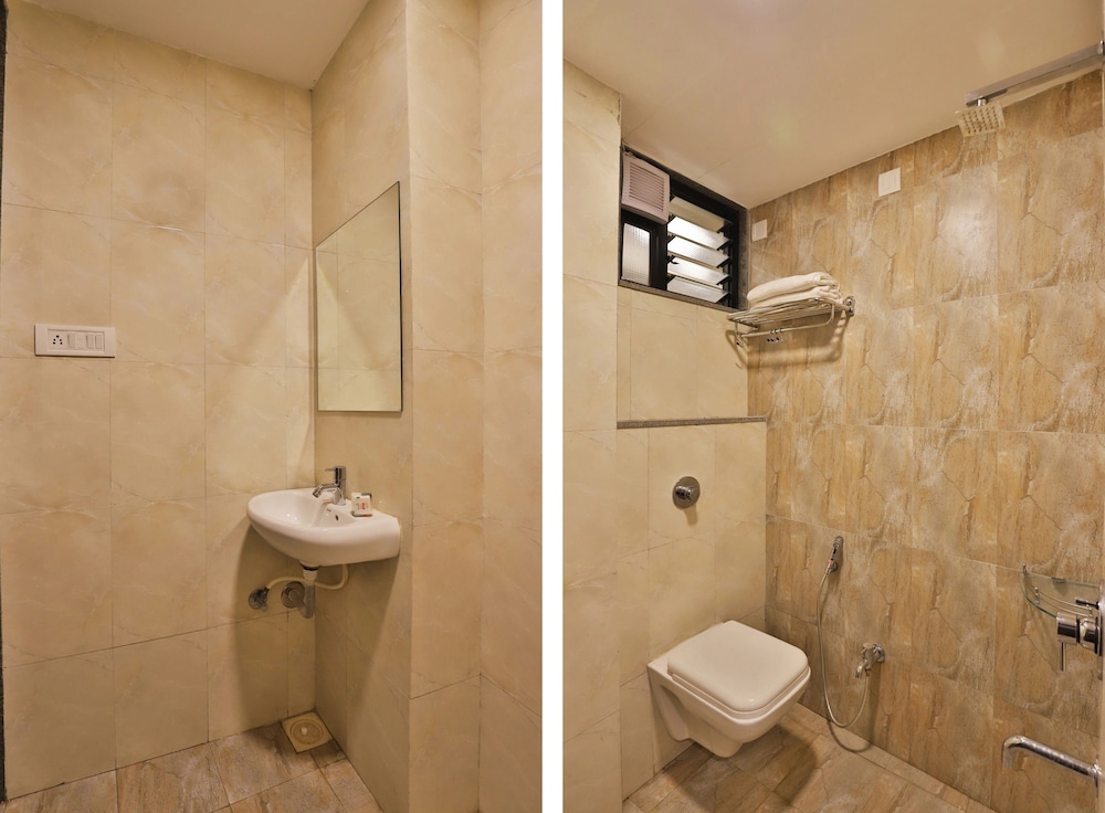 Deluxe Room - Photo 5