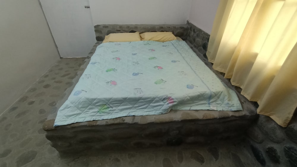 Room, Shared Bathroom