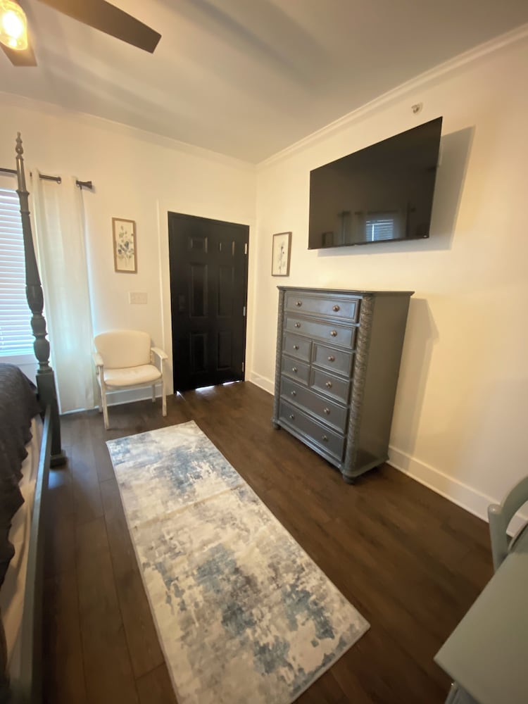 205 Tranters Creek Room photo 2