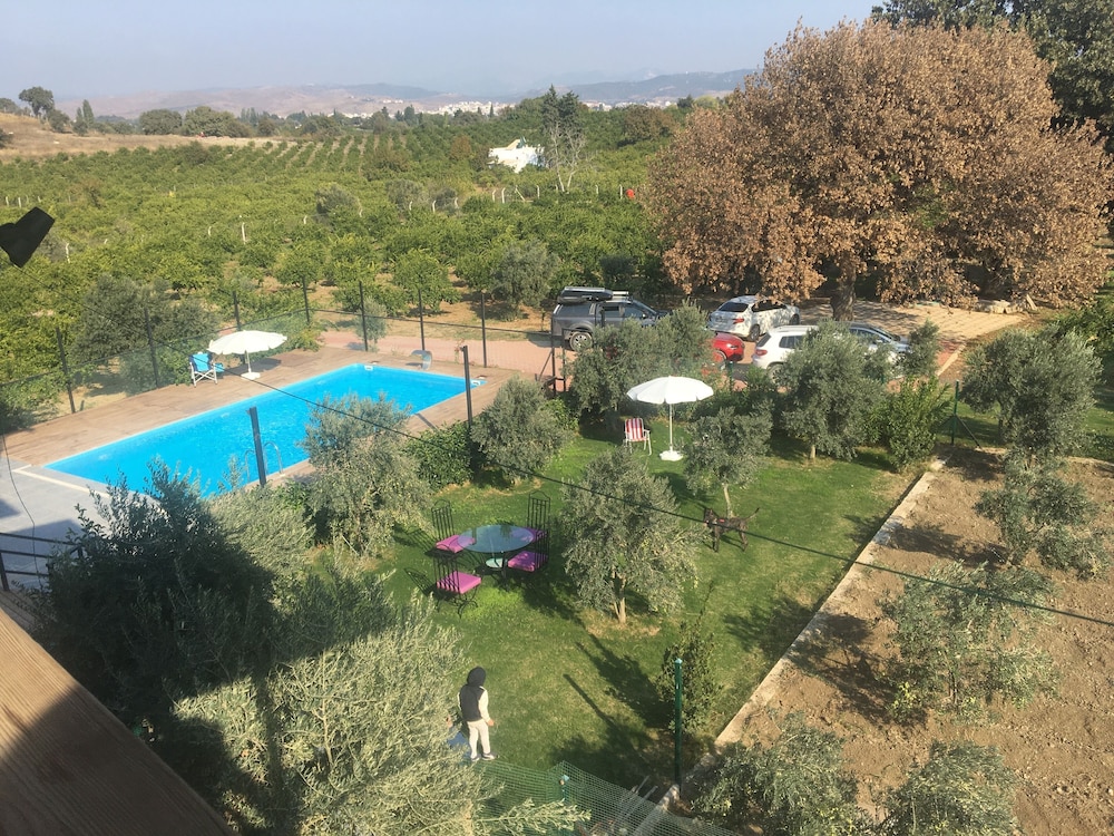 Panoramic Villa photo 2